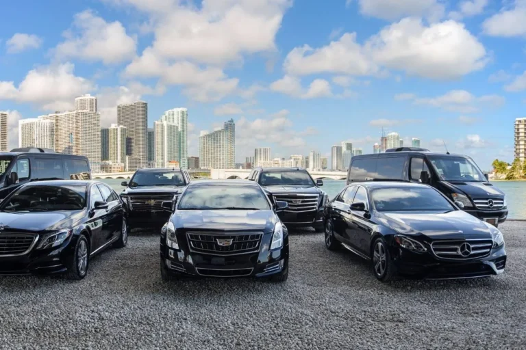 Toronto Pearson Airport Limo