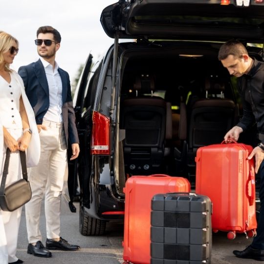 Arthur Airport Limo 3 Arthur Airport Limo – Airport Transfer Service