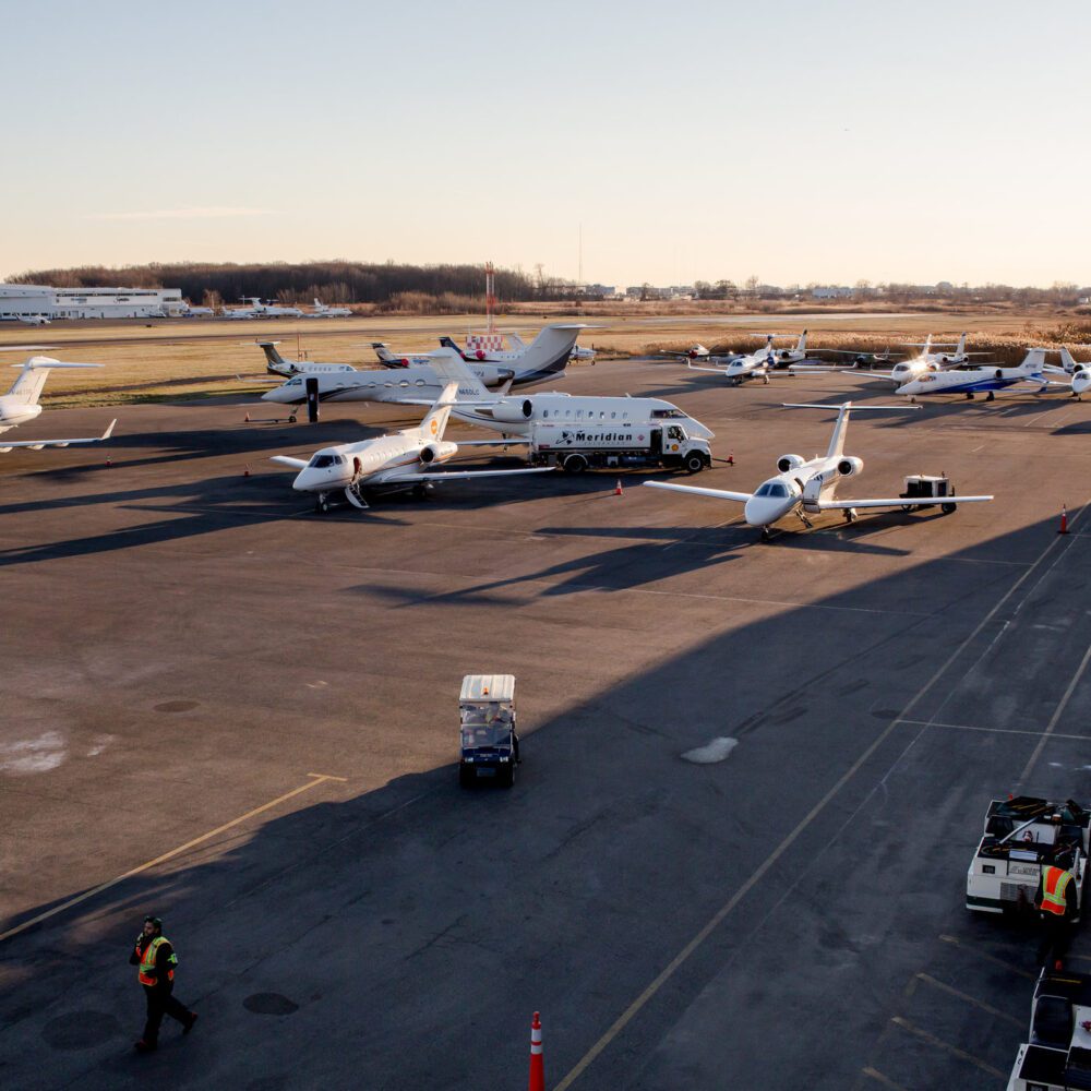 merlin 131544317 648d46ec 8859 4e25 a0e1 ba039aeba118 superJumbo 1000x1000 1 1