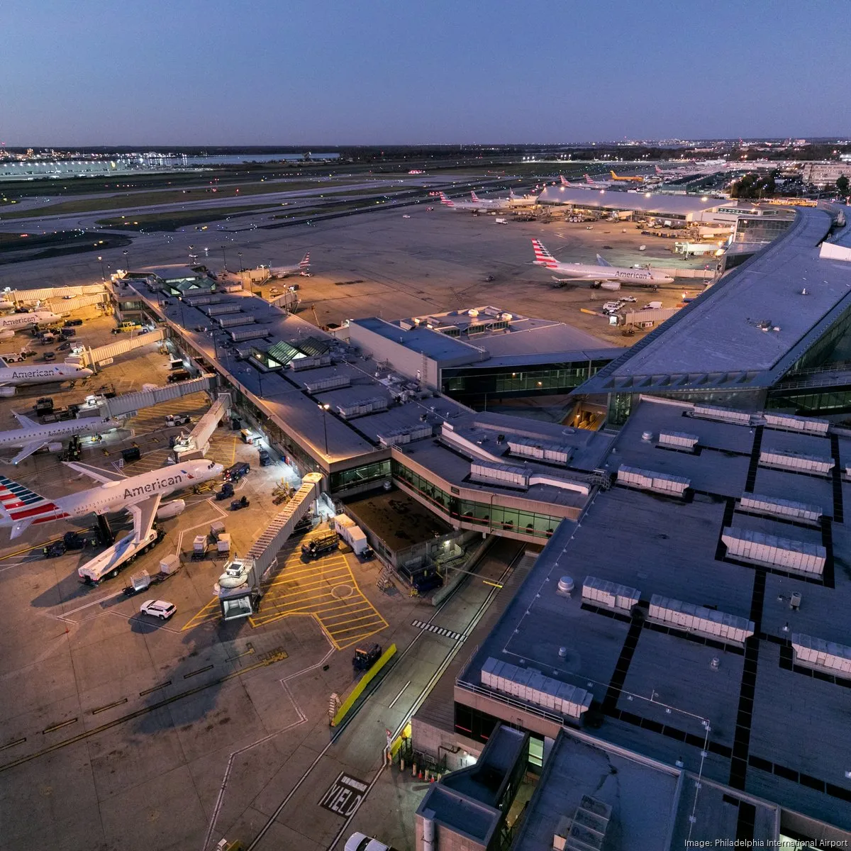 phl 2019 passenger volume 1 1200xx1999 1999 500 0