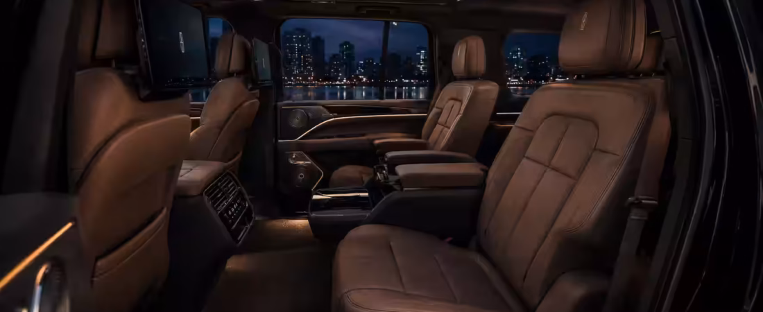 Beamsville to Pearson Airport Limo: Flat Rate, No Meter, No Surprises